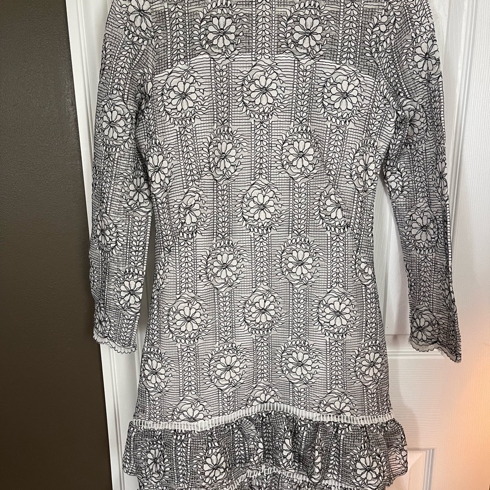 Black & White Floral Lace-Pattern Long Sleeve Ruffle-Hem Dress